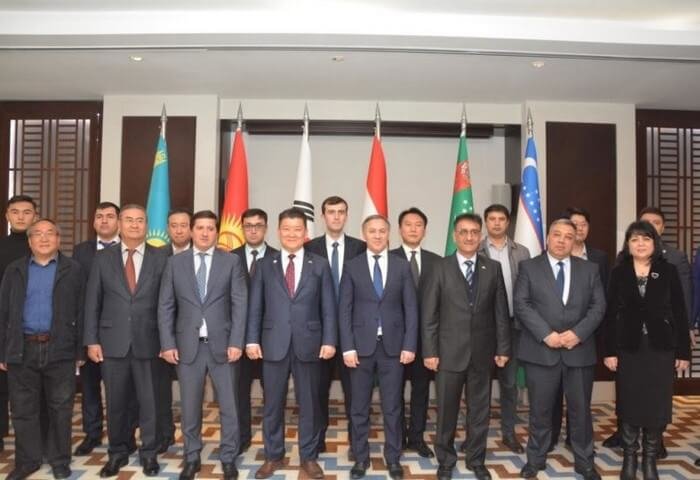 1. Orta Asya-Güney Kore İş Forumu’nda ortak projelerin geleceği değerlendirildi