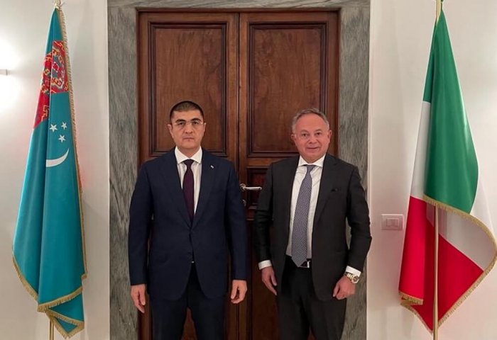 Türkmenistan ile İtalya, karşılıklı ticaret hacminin arttırılmasını görüştü