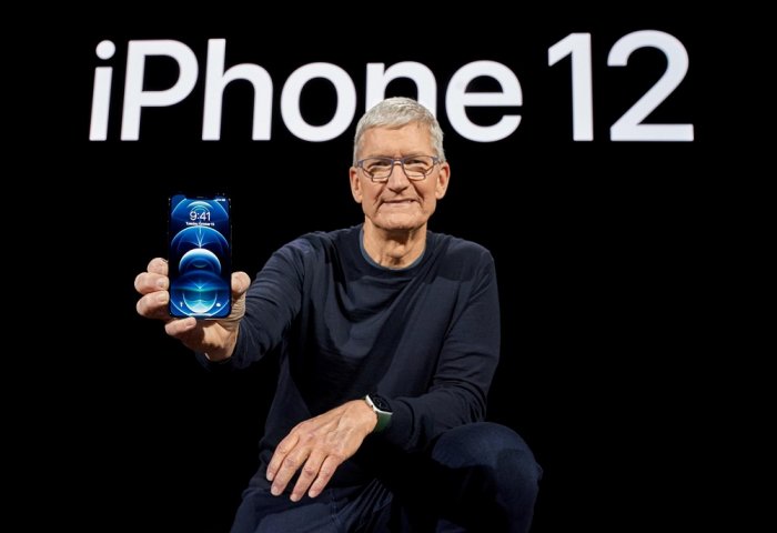 Apple Unveils Four New iPhones