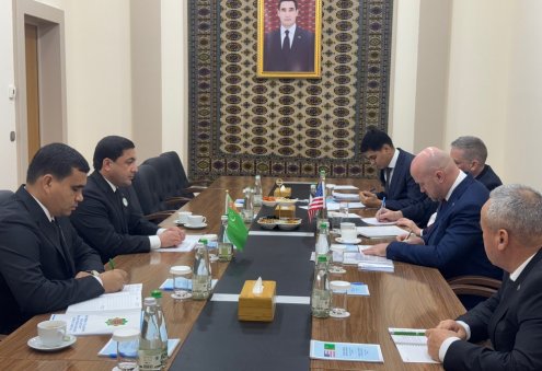 Turkmenistan and John Deere Discuss Supply of Modern Agricultural Equipment