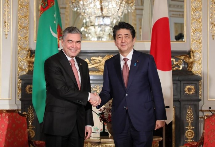 Leaders of Turkmenistan, Japan Discuss Bilateral Ties