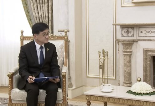 Türkmenistanyň Prezidenti "Daewoo E&C", "Toyo Engineering" kompaniýalarynyň ýolbaşçylaryny kabul etdi