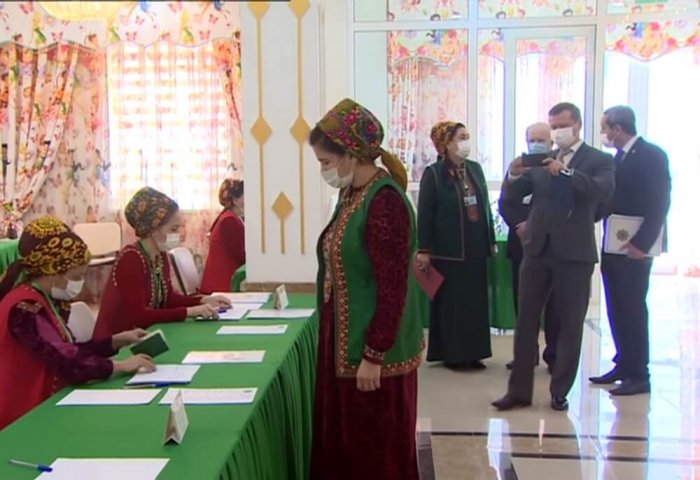 Turkmenistan Starts Early Voting For Presidential Elections