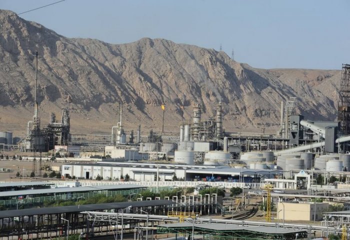 Turkmenistan to Modernize Facilities of Turkmenbashi Complex of Oil Refineries