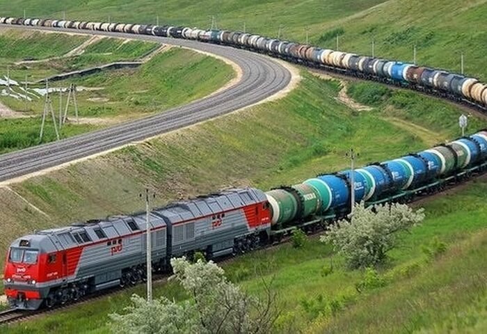 Тарифы РЖД на перевозку грузов в России выросли на 8%