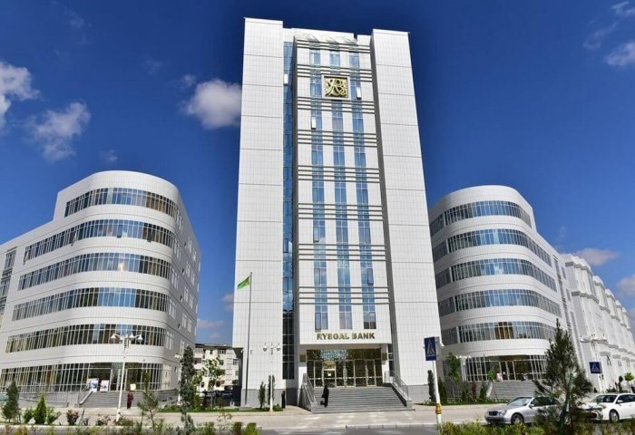 Loans of Turkmen Banks Exceed 79.45 Billion Manats