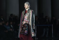 Turkmenistan Showcases National Clothing Style at St. Petersburg