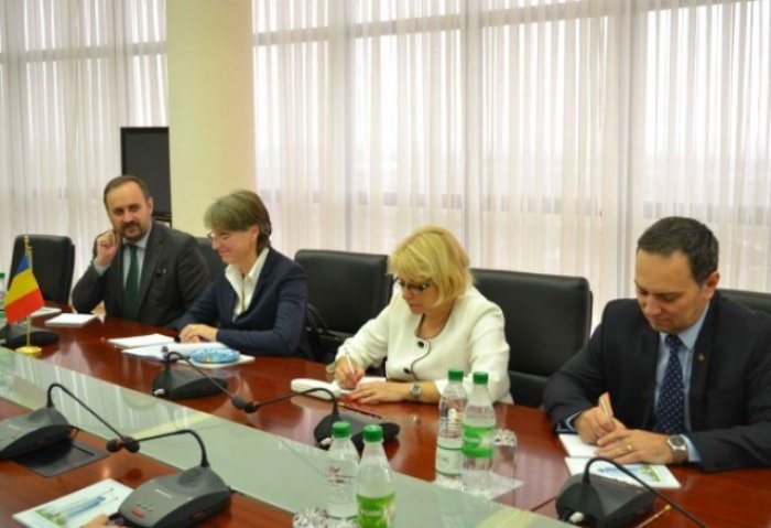 Туркмено-румынская встреча уделила внимание транспортному маршруту Каспийское – Черное море