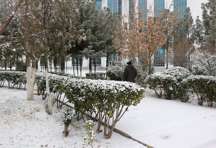 Snowfall in Turkmen Capital
