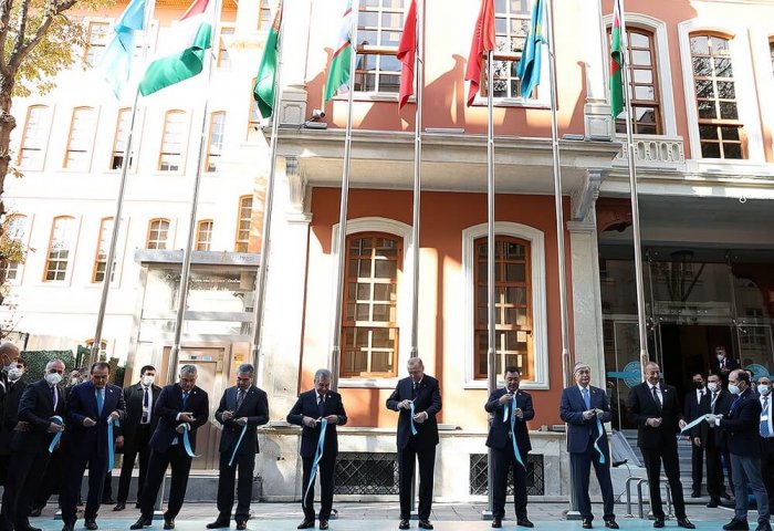 Türkmenistan Lideri, İstanbul’da Türk Konseyi Genel Sekreterliği binasının açılışına katıldı