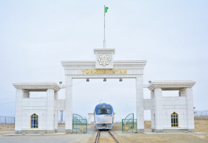 TULM Transports First Container Train From Iran’s Incheburun to China