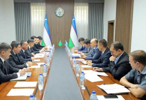 Türkmenistan ile Özbekistan, kargo taşımacılığı işlemlerinin basitleştirilmesini ele aldı
