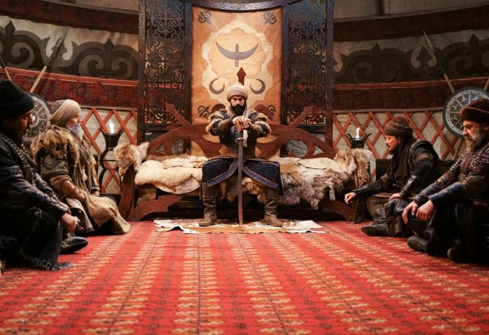 Kino ýyldyzlary Burak Özçiwit, Eduard Montu Türkmenistanda film festiwalyna gatnaşarlar