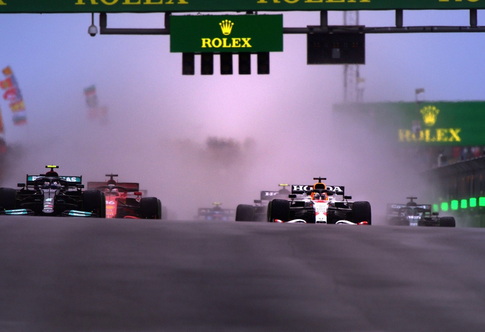 Formula 1 ýaryşynyň geçirilýän pursady (Surat: Türkiýe Respublikasynyň Türkmenistandaky ilçihanasy)