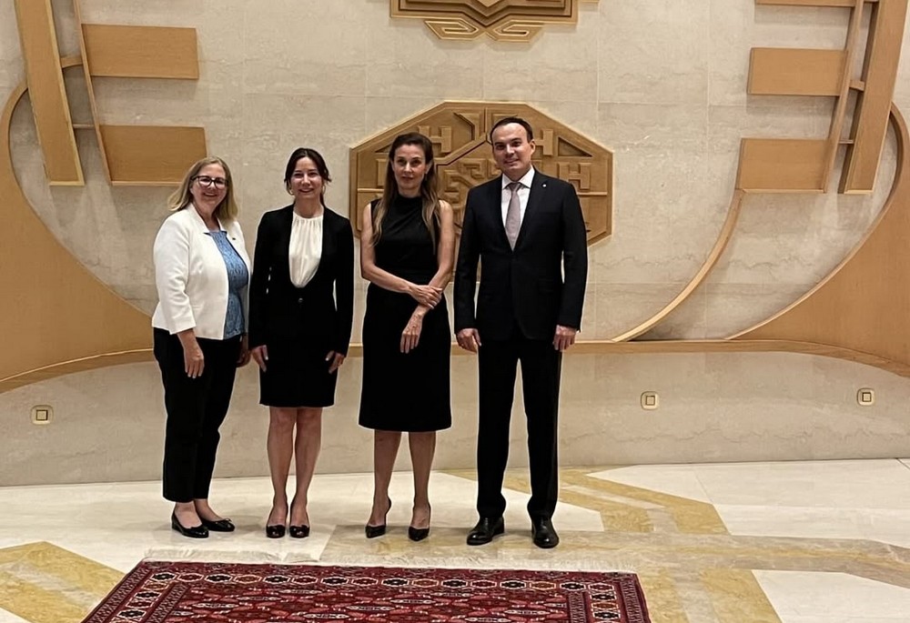 Встреча представителей Британского агентства по поддержке экспортного финансирования (UKEF) с Министерством иностранных дел Туркменистана. (Фото: Посольство Великобритании в Туркменистане)