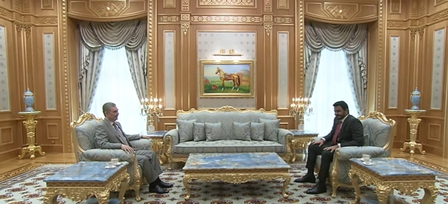 Встреча Председателя Халк Маслахаты Туркменистана Гурбангулы Бердымухамедова с президентом Олимпийского комитета Государства Катар Шейхом Джоааном бин Хамад Аль Тани, 2 апреля, 2025 г., Ашхабад, Туркменистан (Фото Watan habarlary)