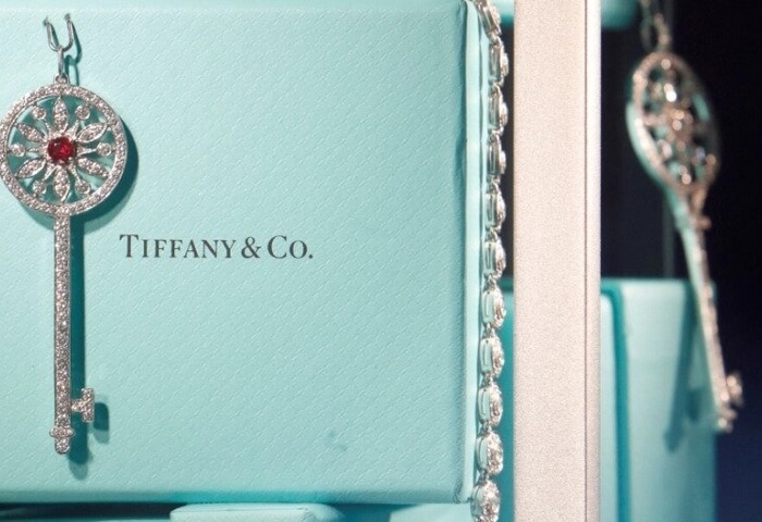 LVMH completes the acquisition of Tiffany & Co. & announces new